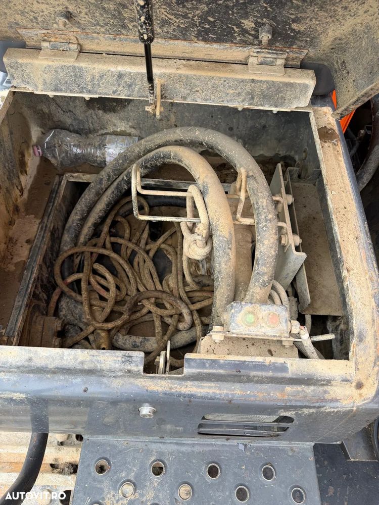 Hitachi ZX 290LCN-5B - 13