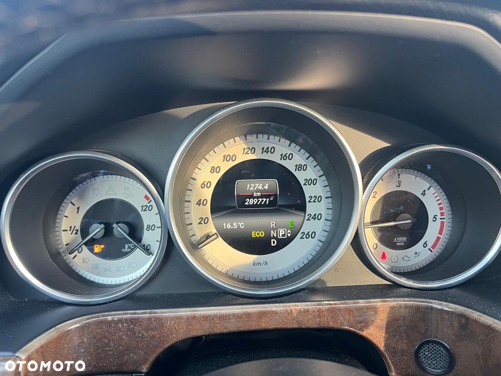 Mercedes-Benz Klasa E 220 BlueTEC BlueEFFICIENCY 7G-TRONIC Edition Avantgarde - 22