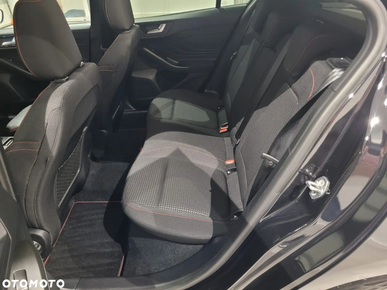 Ford Focus - 8