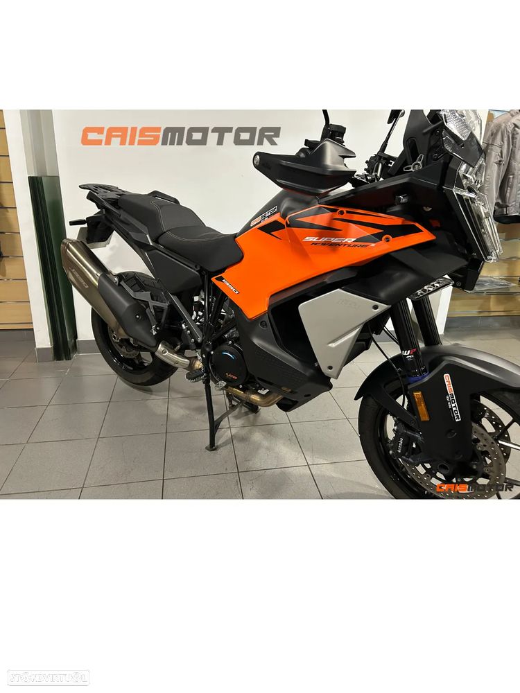 KTM 1390 Super Adventure S Evo - 9