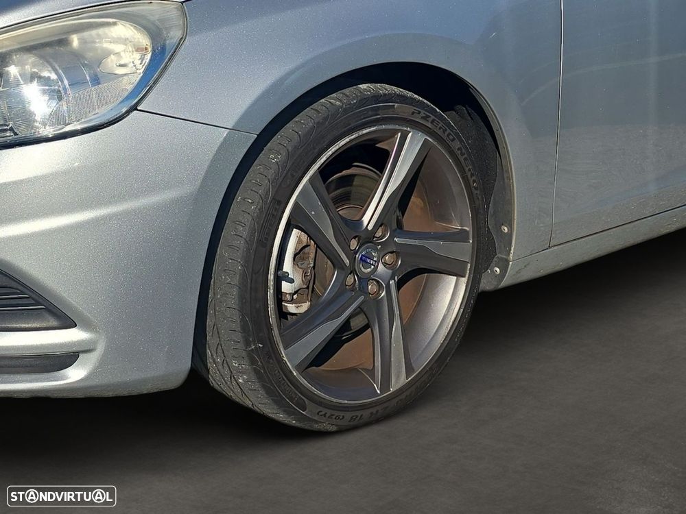 Volvo S60 1.6 D2 R-Design Summum - 6