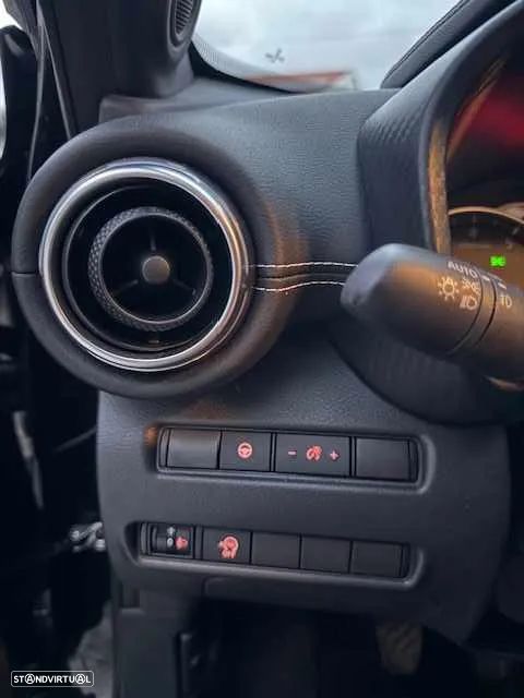 Nissan Juke 1.0 DIG-T Tekna - 8