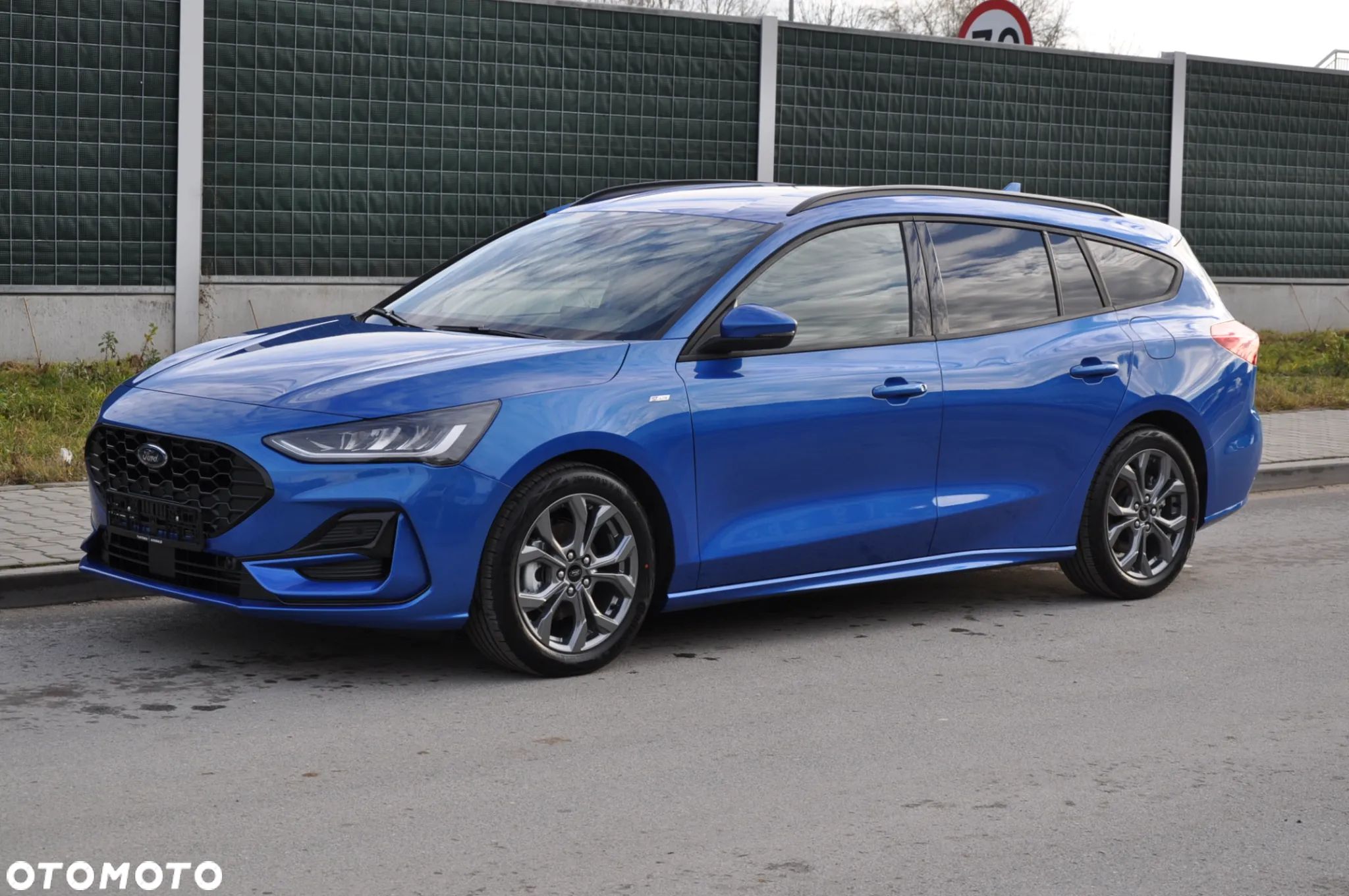 Ford Focus - 1