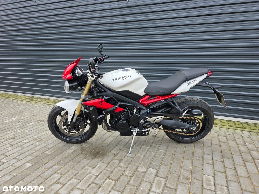 Triumph Street Triple - 2