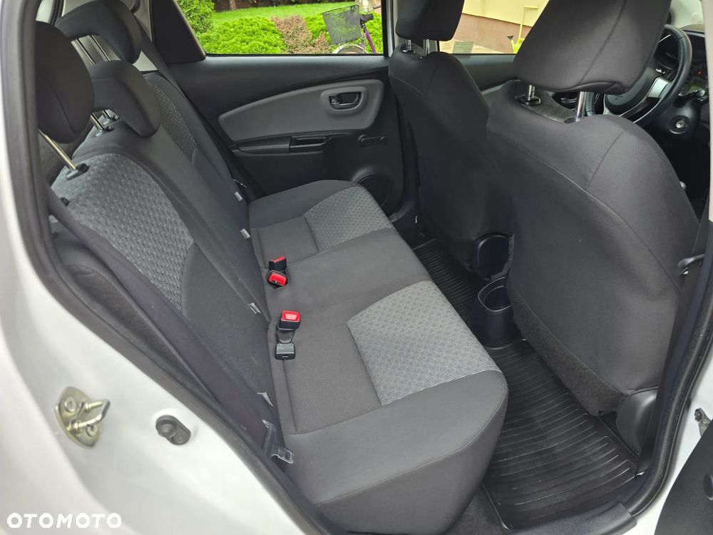 Toyota Yaris 1.0 Active EU6 - 7
