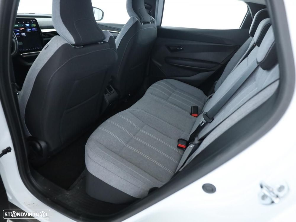 Renault Mégane E-Tech - 4