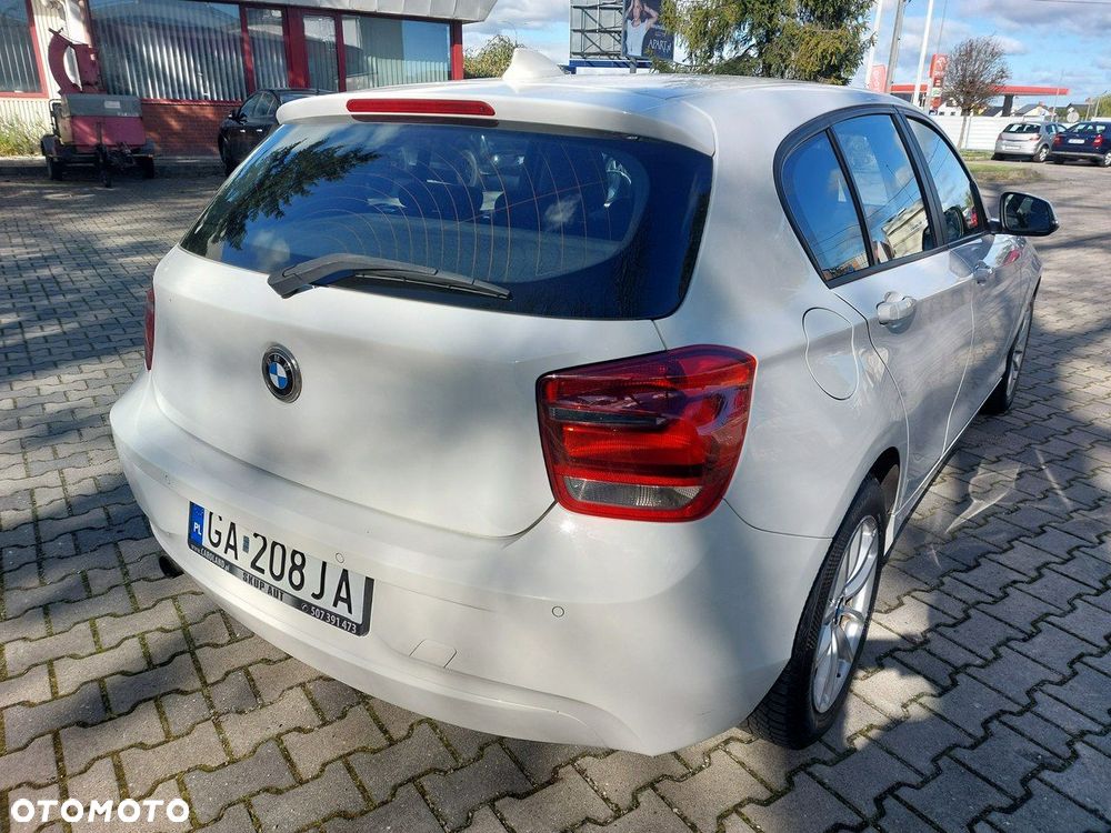 BMW Seria 1 114i - 15