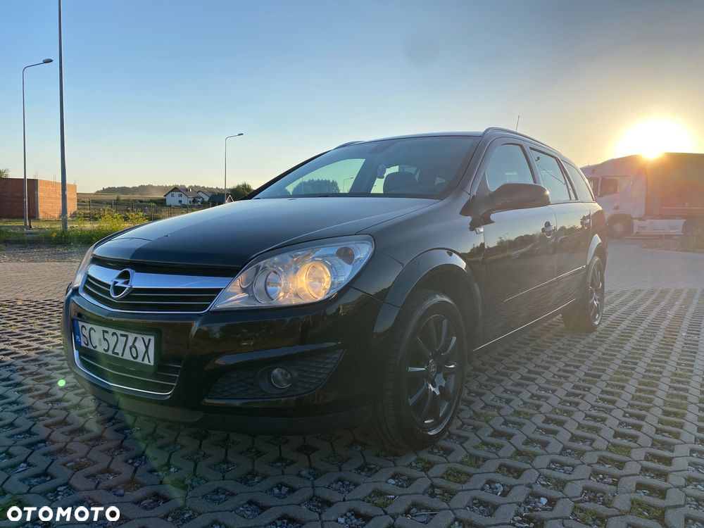 Opel Astra 1.6 Enjoy - 1