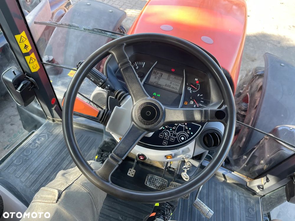 Kubota Ciągnik rolniczy Traktor Kubota M7151 PREMIUM 2017 ROK_Amortyzowana oś,Klima,TUZ,Zaczepy - 11