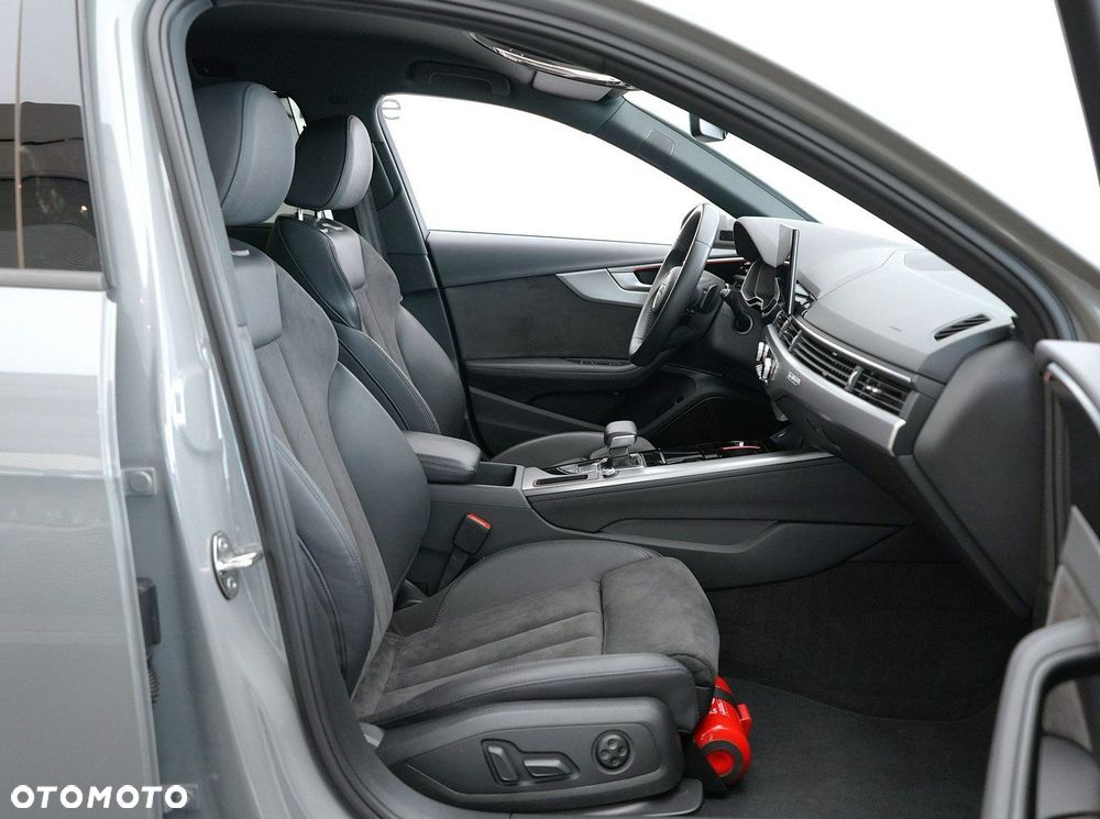 Audi A4 Allroad - 29