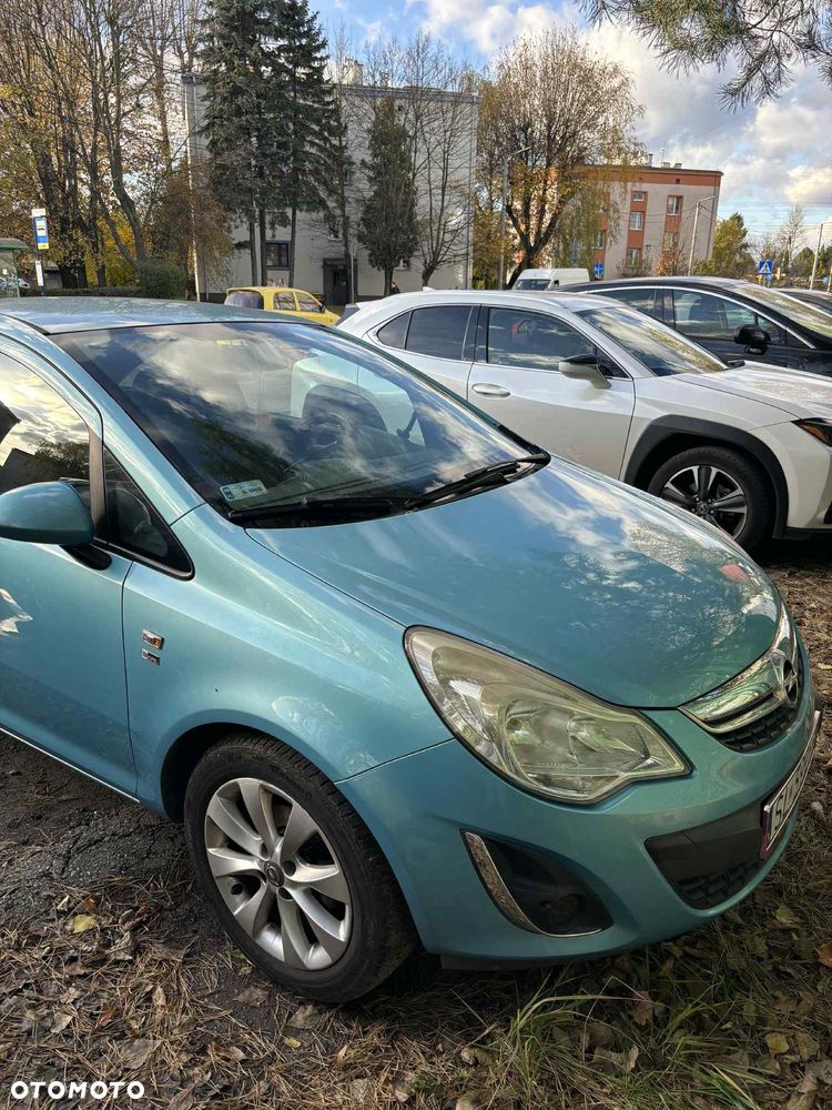 Opel Corsa 1.2 16V Edition 150 - 2