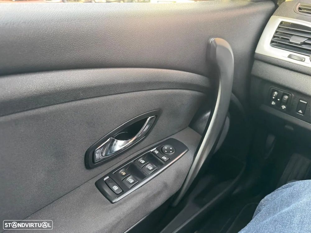 Renault Mégane Sport Tourer 1.5 dCi Limited - 34