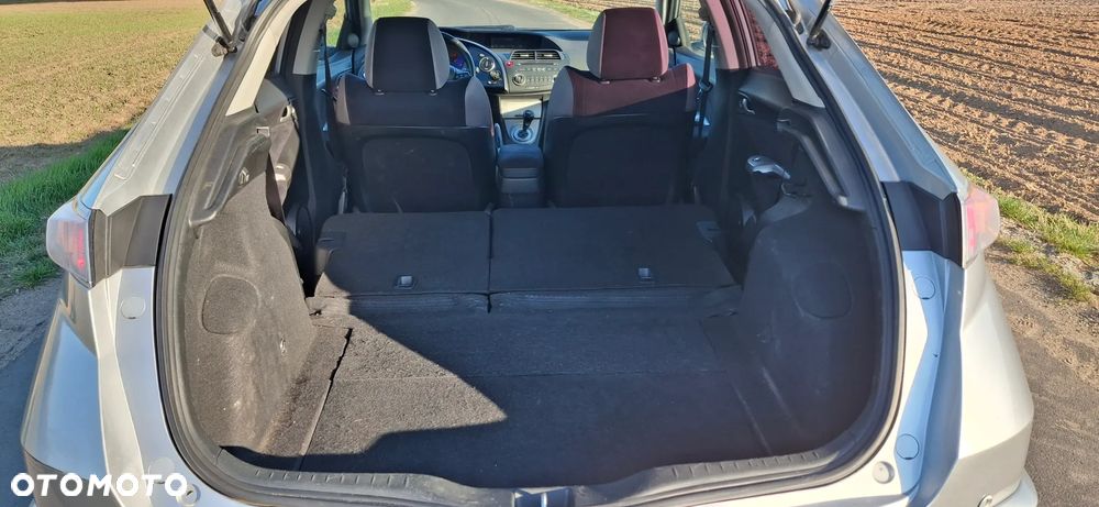 Honda Civic 1.8 Executive - 11