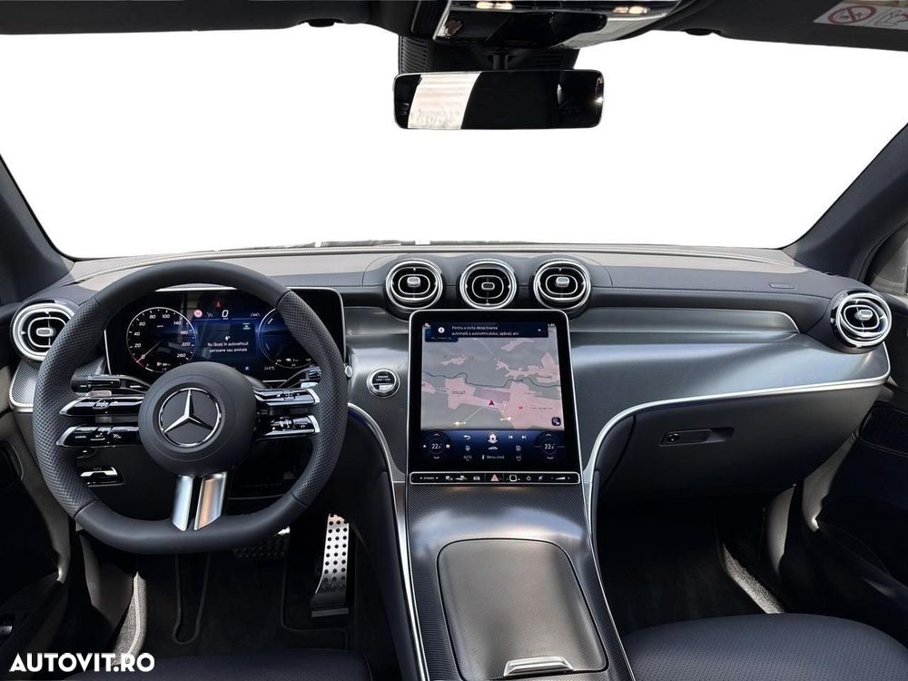 Mercedes-Benz GLC Coupe 300 e 4MATIC - 8