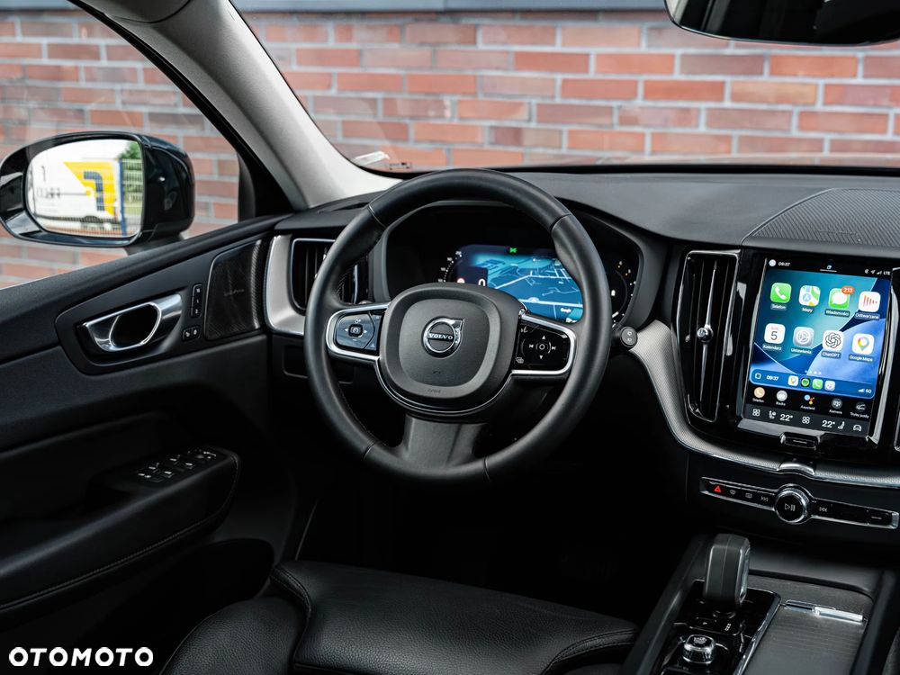 Volvo XC 60 B4 D Plus Bright - 31