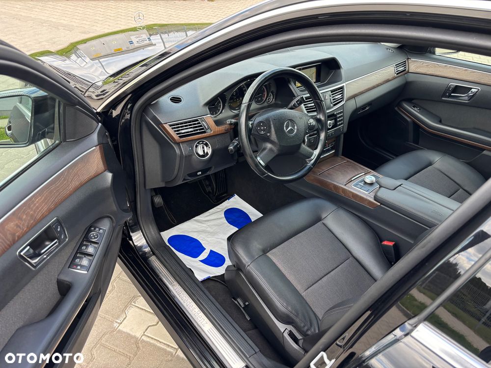 Mercedes-Benz Klasa E 220 CDI 7G-TRONIC Avantgarde - 12
