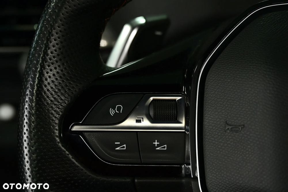 Peugeot 5008 2.0 BlueHDI GT S&S EAT8 - 28