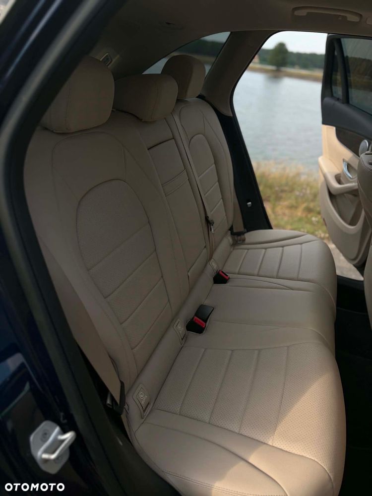 Mercedes-Benz GLC - 6