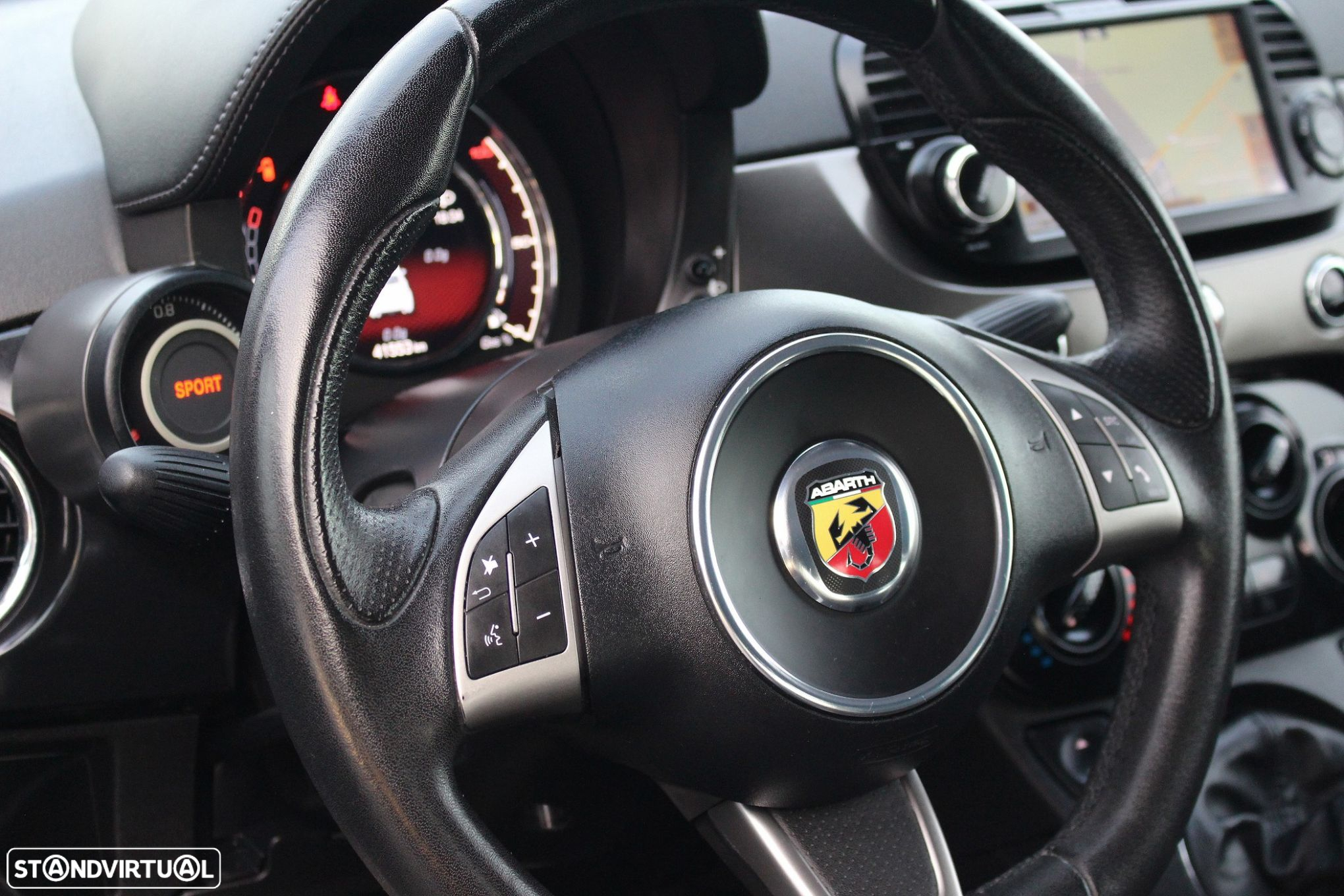 Abarth 595 1.4 T-Jet Custom - 17