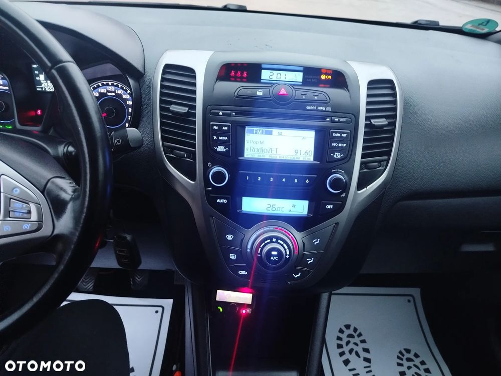 Hyundai ix20 1.4 blue YES Plus - 28