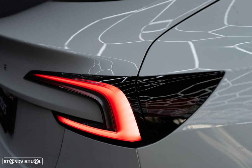 Tesla Model 3 Standard RWD Plus - 18