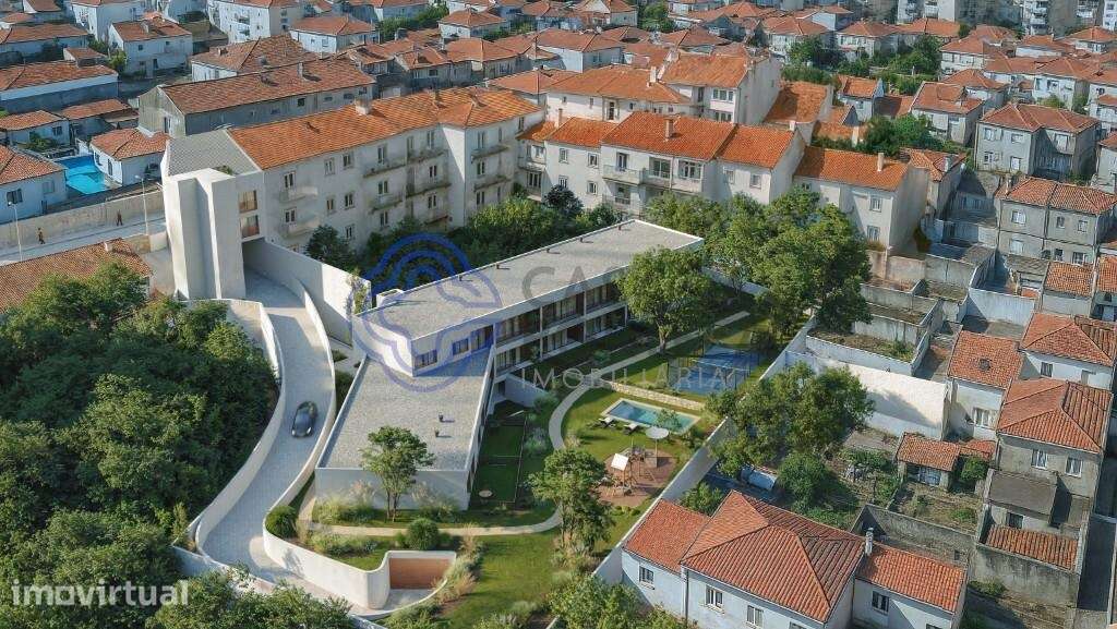 T1+1 NOVO em condomínio Privado | Jardins, PIscina, Padel, Ginásio e z - Grande imagem: 5/6