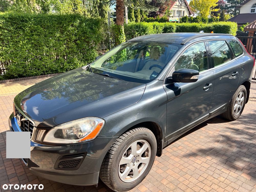 Volvo XC 60 DRIVe Momentum - 1