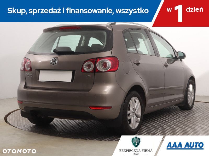 Volkswagen Golf Plus - 7