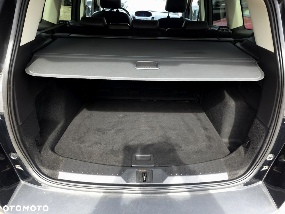 Ford Kuga 2.0 TDCi FWD Titanium - 37