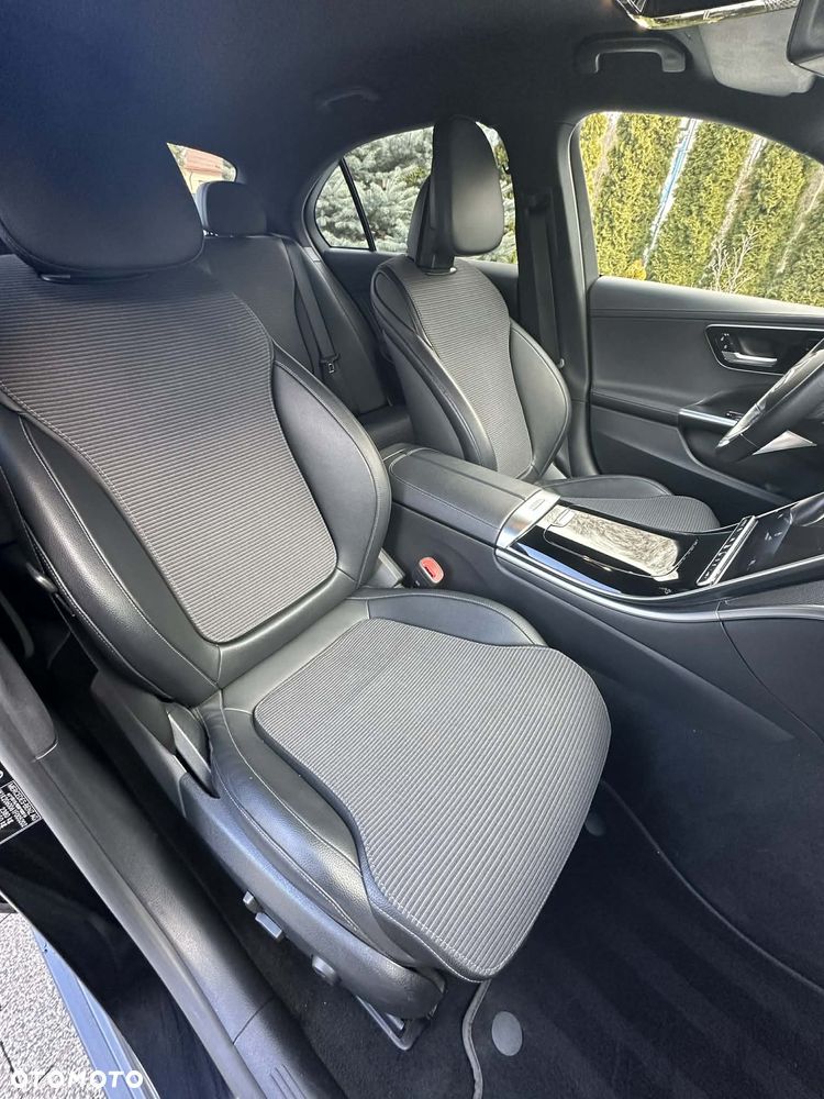 Mercedes-Benz Klasa C 300 d 9G-TRONIC AMG Line - 10