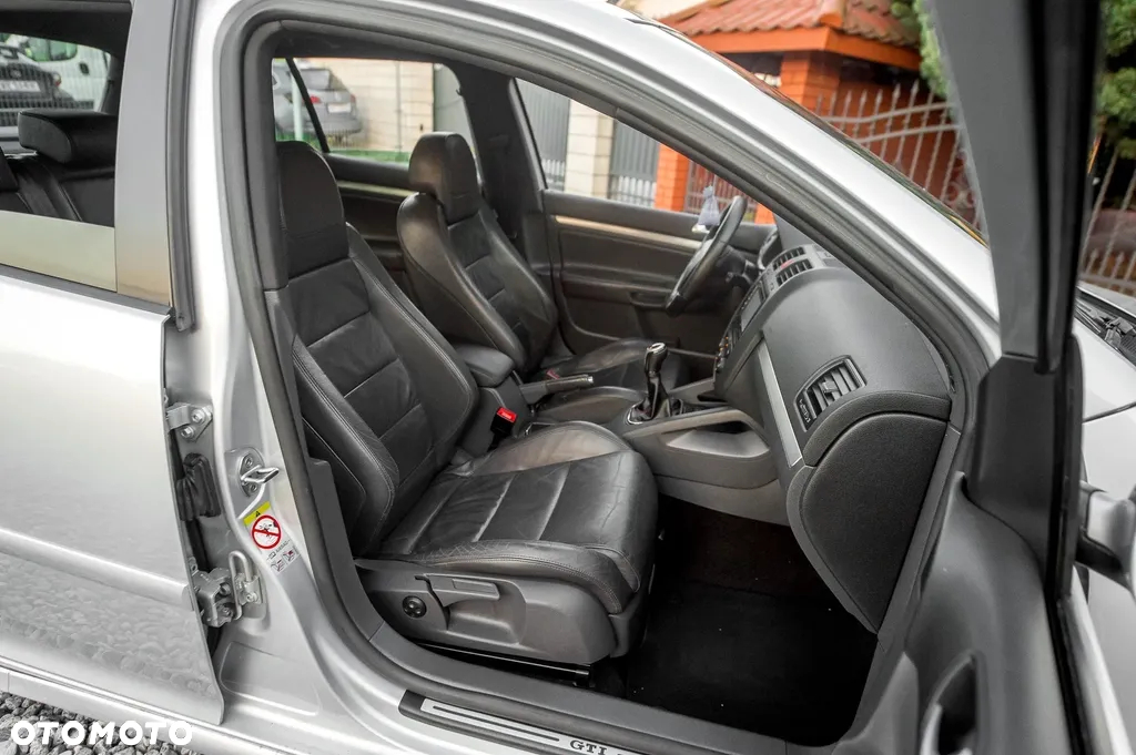 Volkswagen Golf 2.0 GTI - 20
