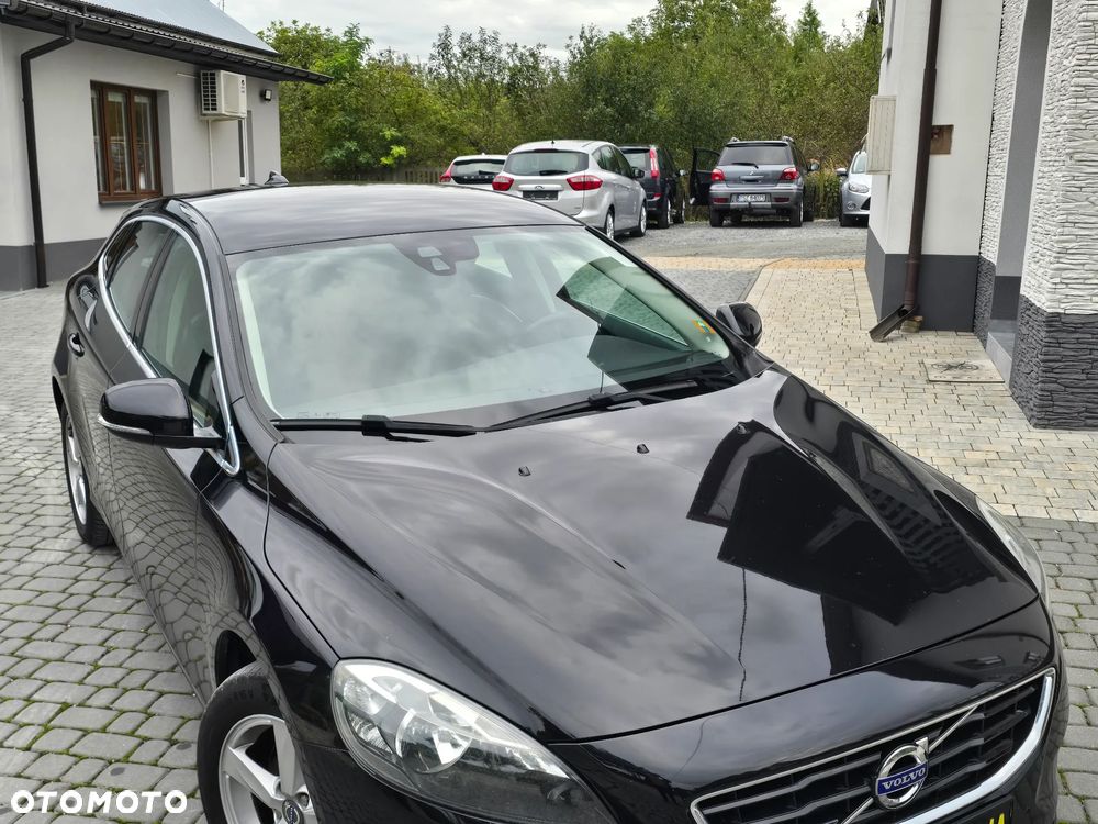 Volvo V40 T3 - 10