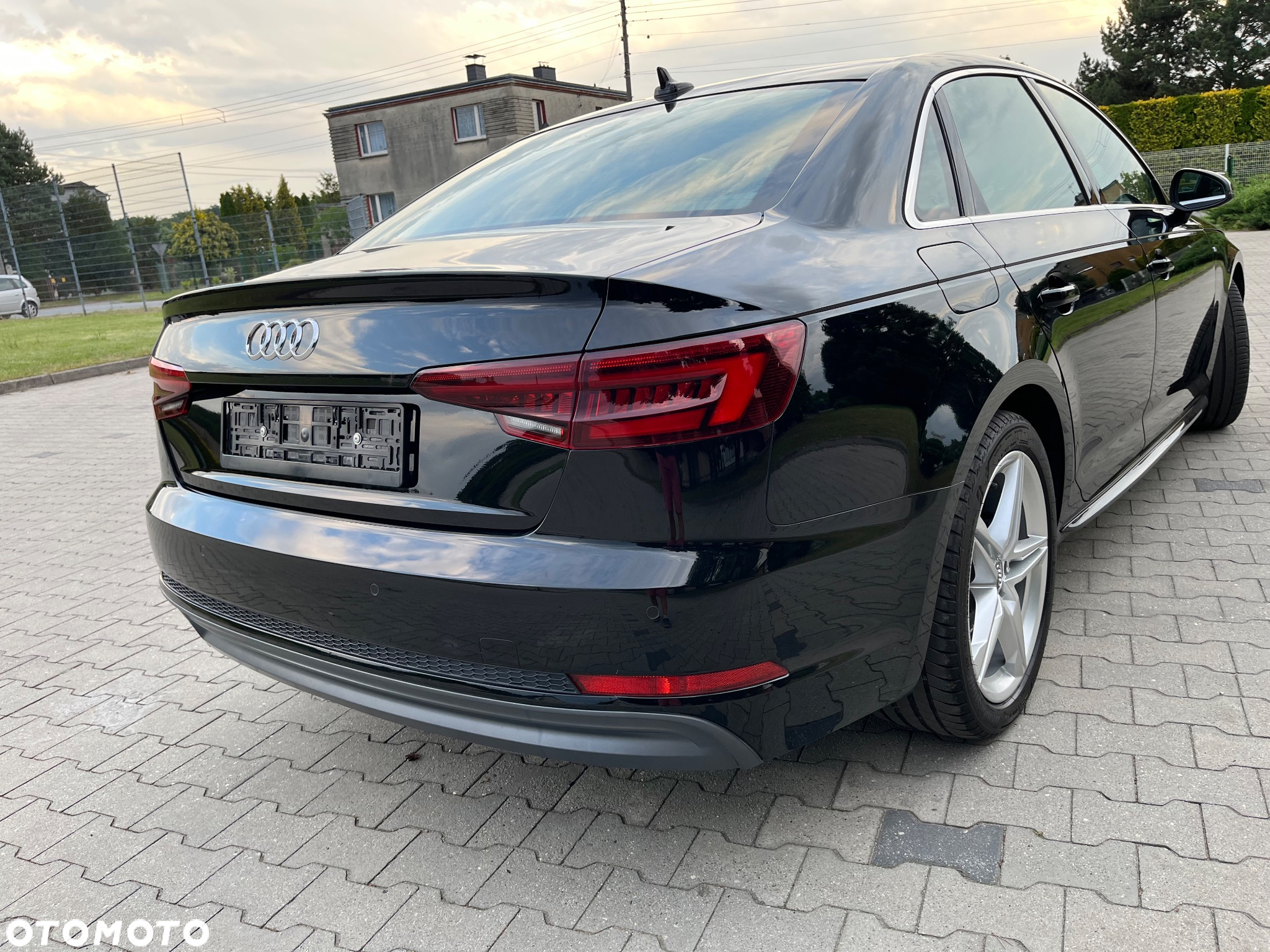 Audi A4 2.0 TDI Sport - 4