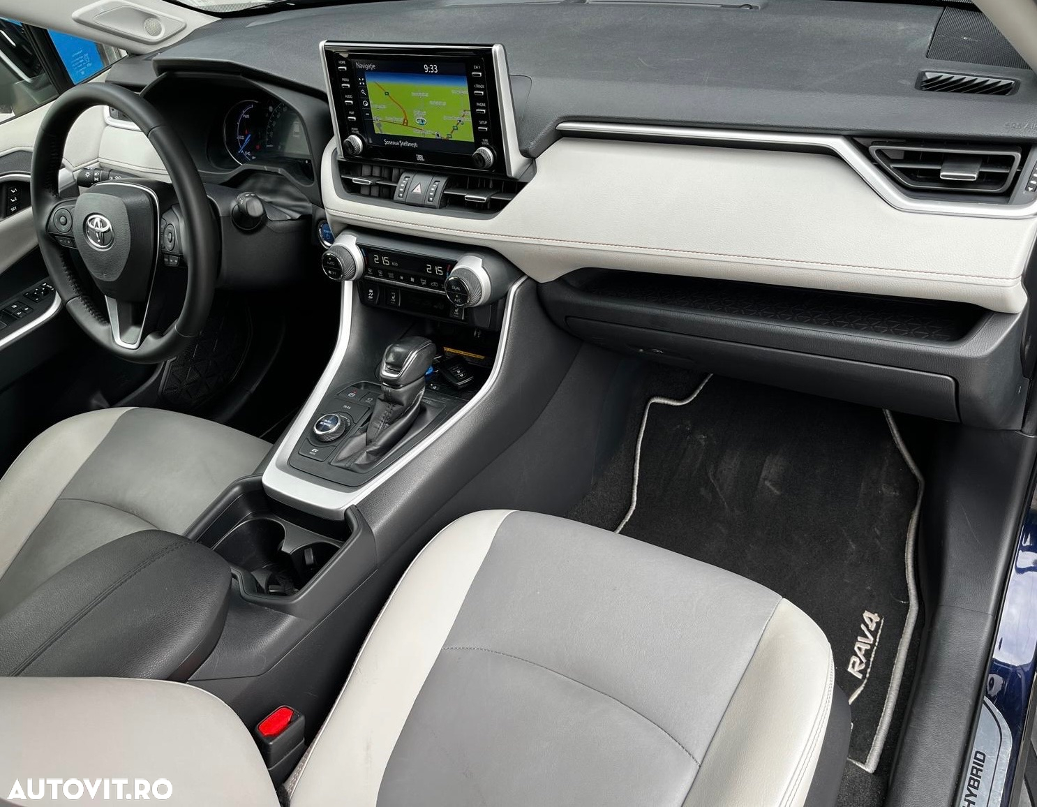 Toyota RAV4 2.5 4x4 Hybrid Lounge - 8