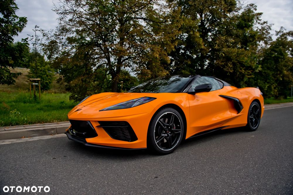 Chevrolet Corvette - 2