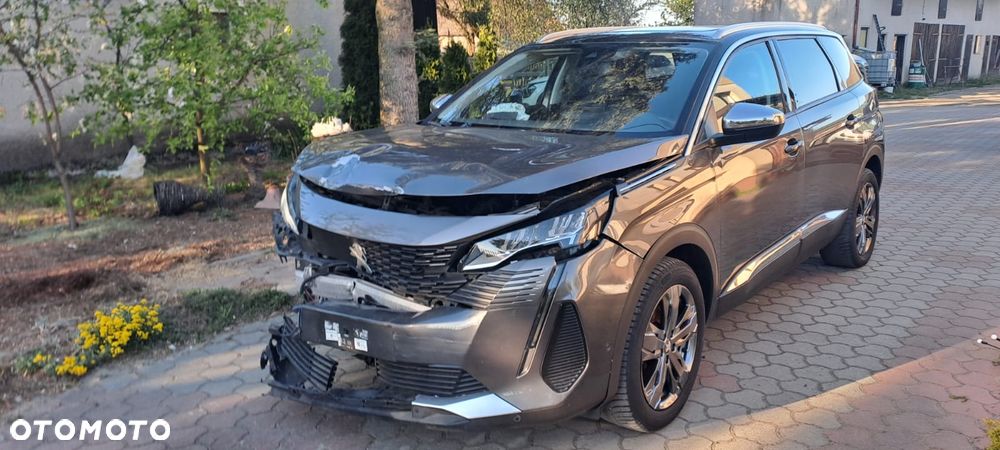 Peugeot 5008 BlueHDi 130 EAT8 Allure - 3