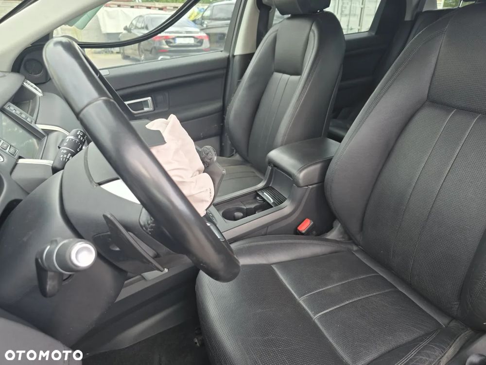Land Rover Discovery Sport TD4 HSE Luxury - 14