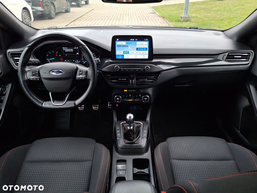 Ford Focus 1.0 EcoBoost ST-Line - 13