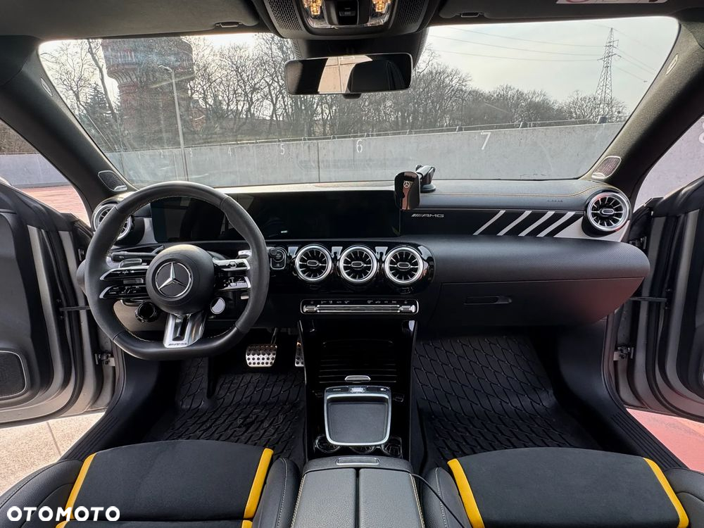 Mercedes-Benz CLA AMG 45 S 4-Matic+ 8G-DCT - 18