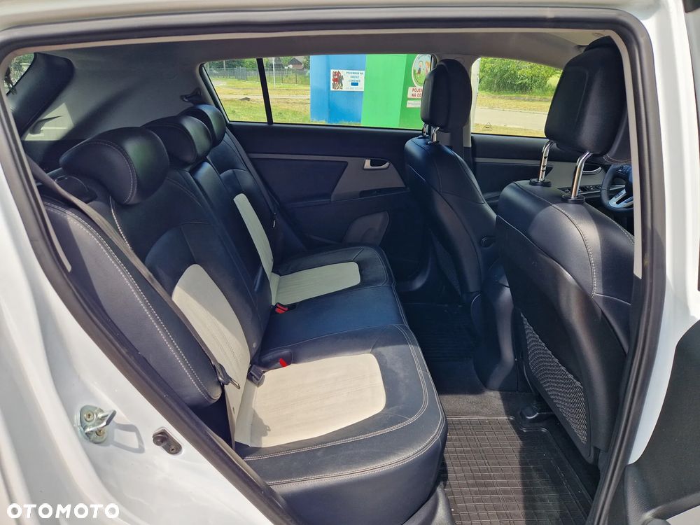 Kia Sportage 1.7 CRDI Business Line 2WD - 9