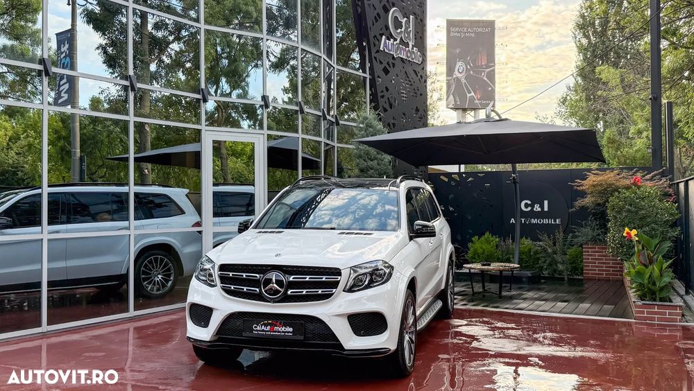 Mercedes-Benz GLS - 1