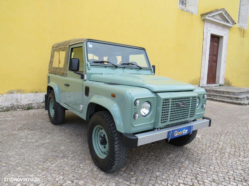 Land Rover Defender - 10