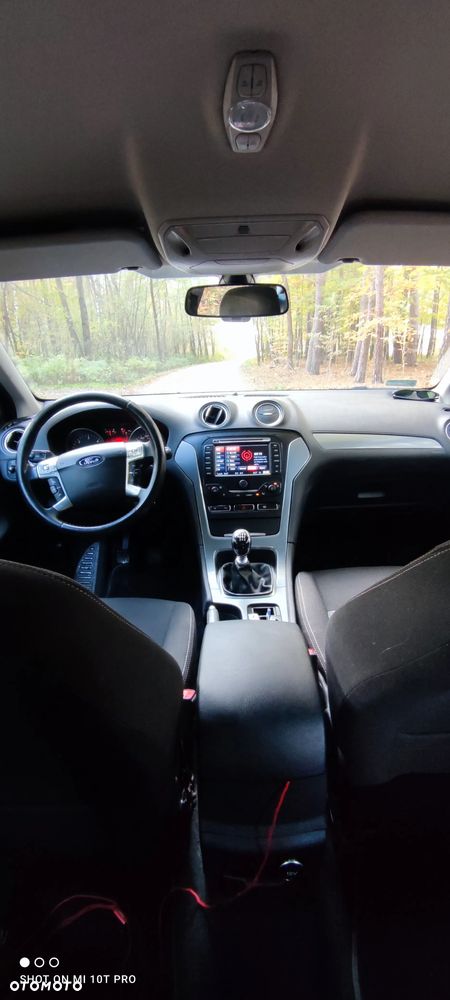 Ford Mondeo - 9