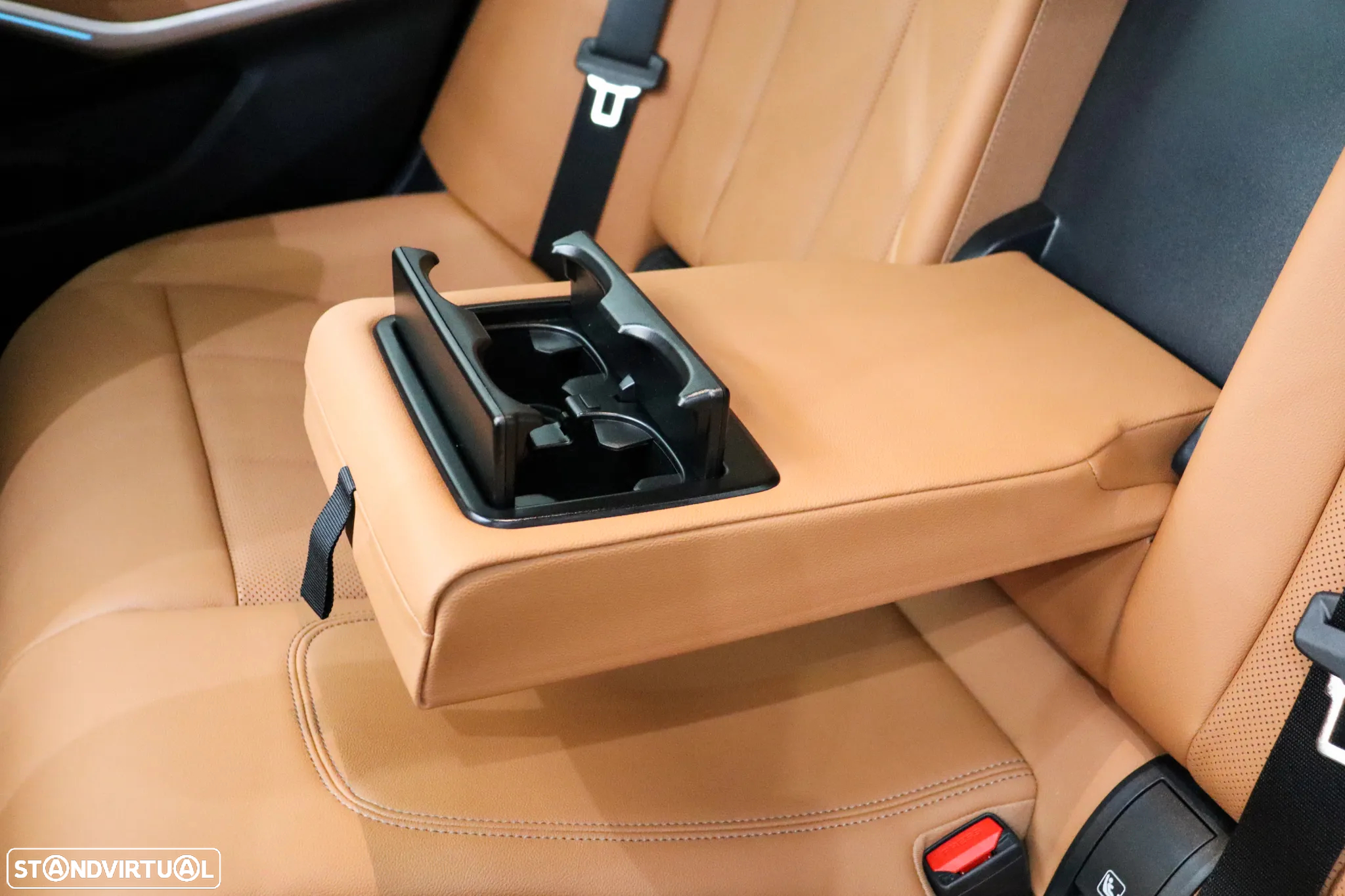 BMW 320 e Touring Pack Desportivo M Auto - 29