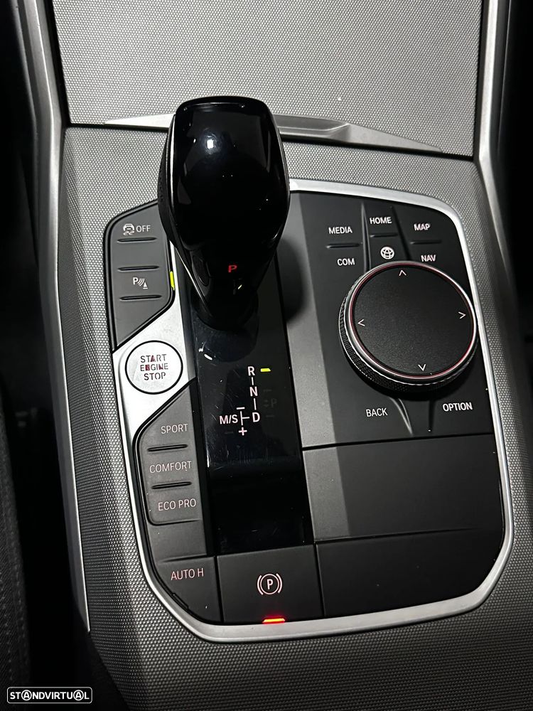 BMW 318 d Touring Line Sport Auto - 14