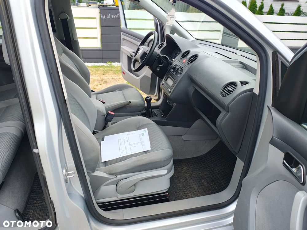 Volkswagen Caddy Life - 11