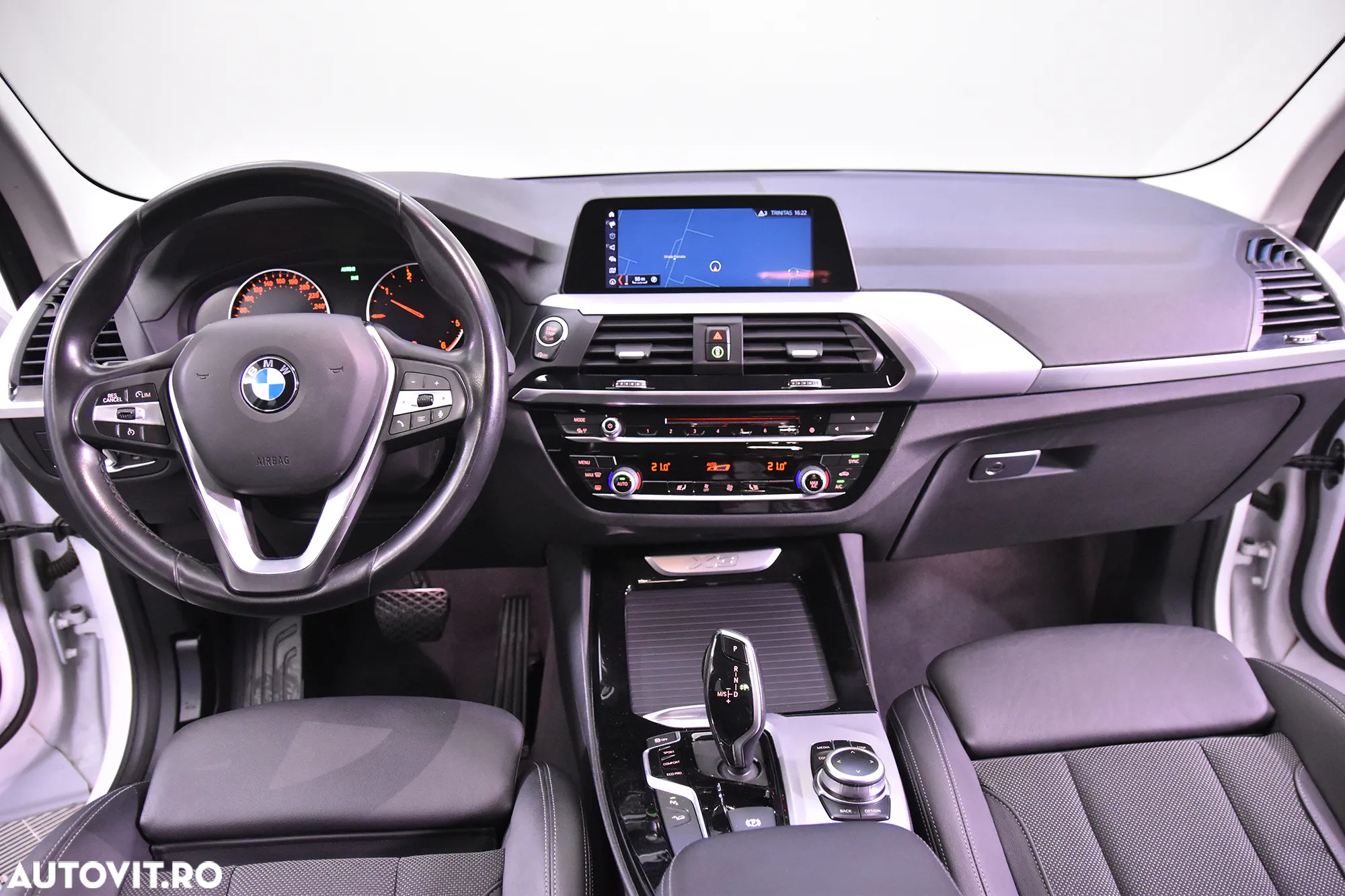 BMW X3 xDrive20d Aut. - 9