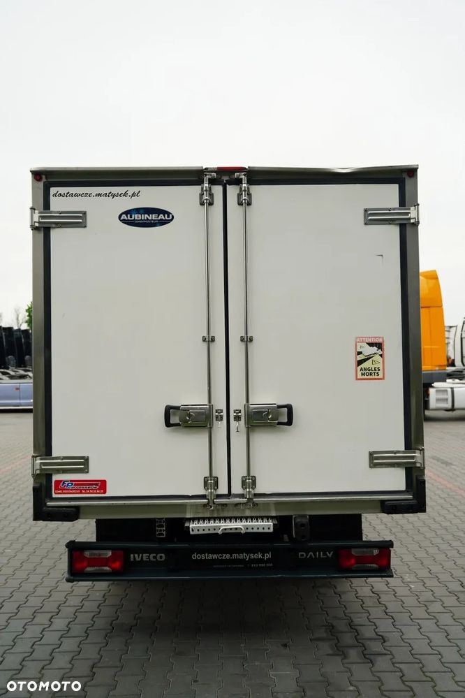 Iveco DAILY 35-150 / CHŁODNIA / THERMO KING / MANUAL / BLIŹNIAK / 3 MIEJSCA / - 15