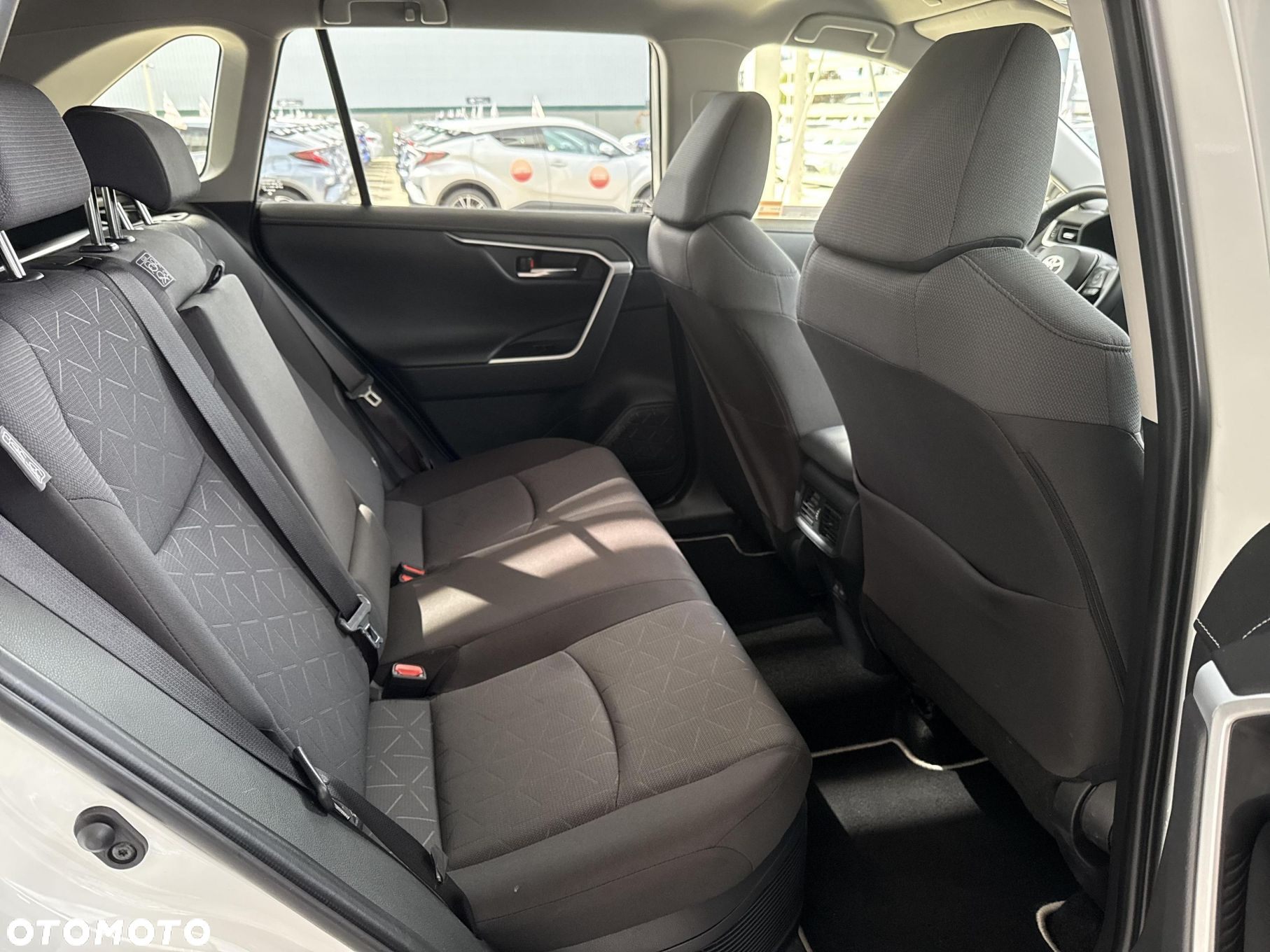 Toyota RAV4 2.5 Hybrid Comfort 4x2 - 10