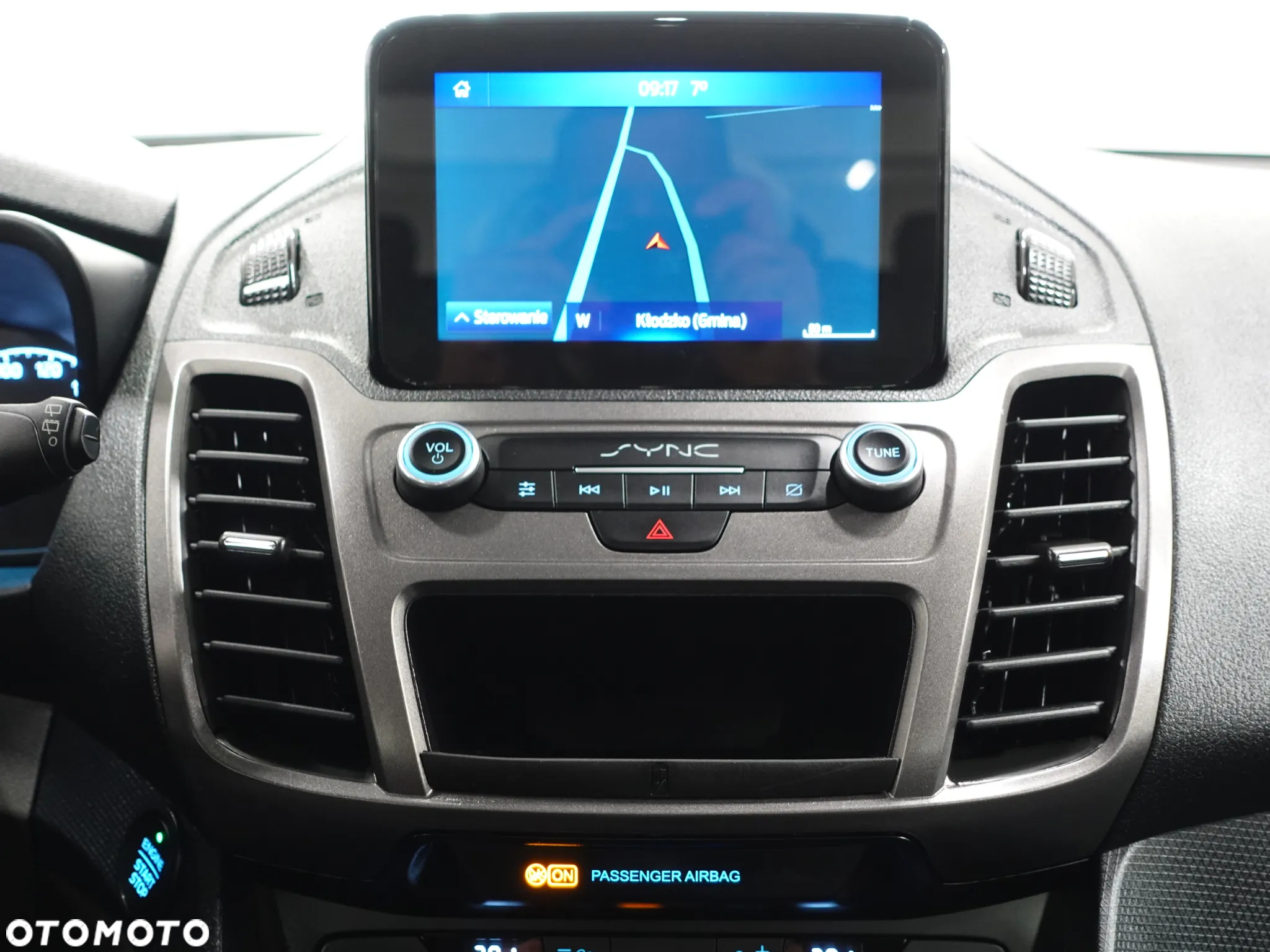 Ford Tourneo Connect 1.5 EcoBlue Start-Stop Active - 33
